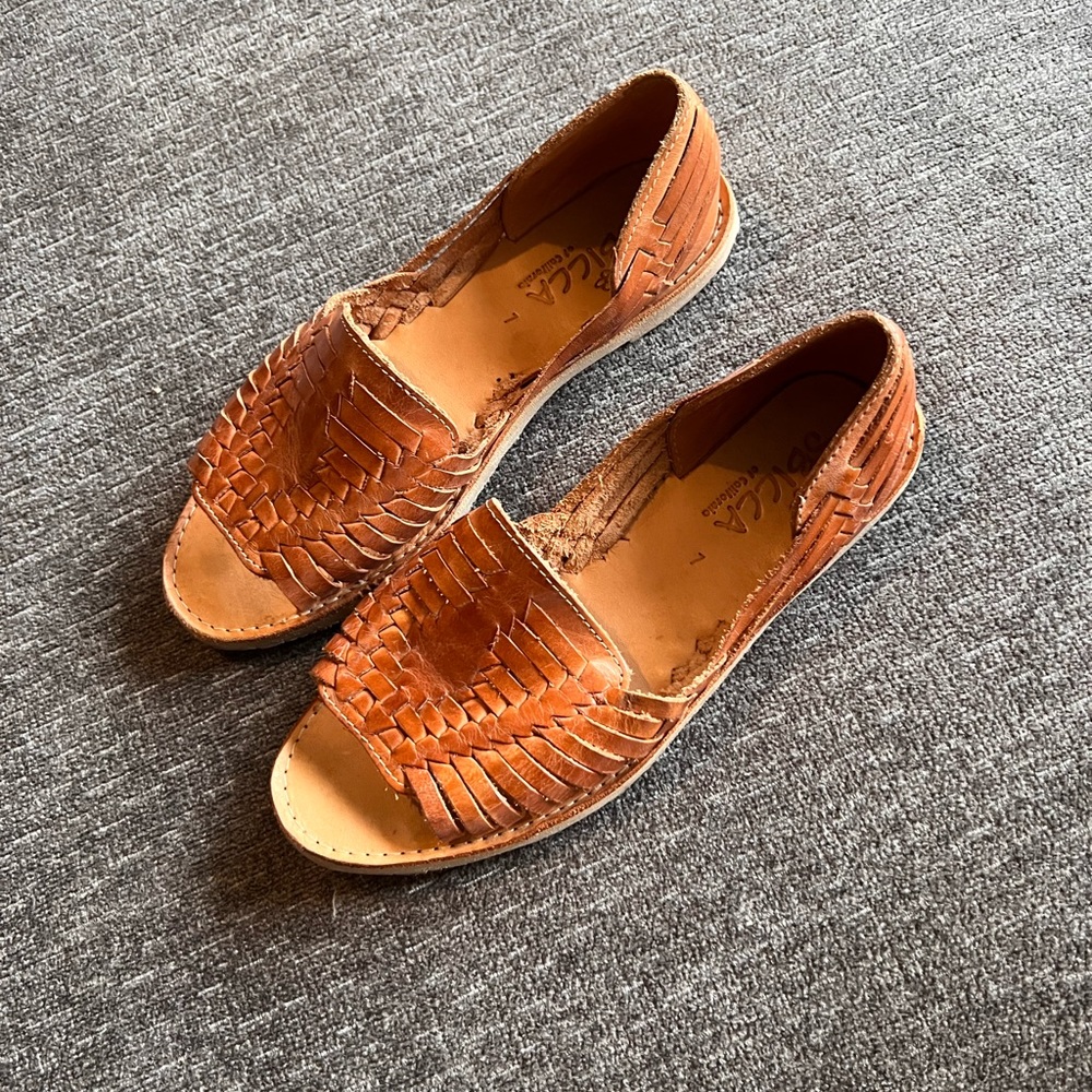 Sbiccq women’s sandals